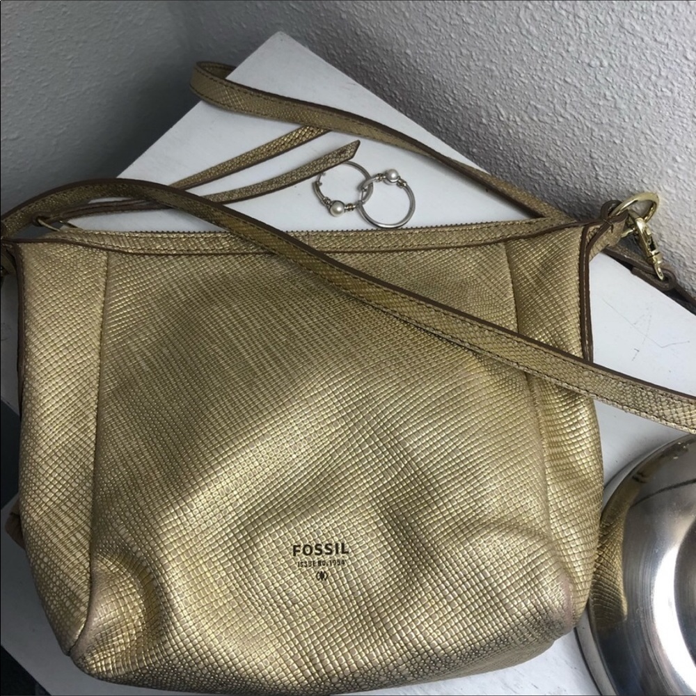Fossil Gold Crossbody Purse EUC